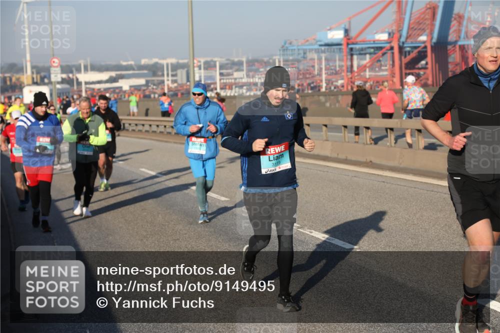 03.10.2025 - Köhlbrandbrückenlauf Yannick Fuchs http://msf.ph/oto/9149495 03.10.2025 08:41:11 Position 2 3119 meine-sportfotos.de