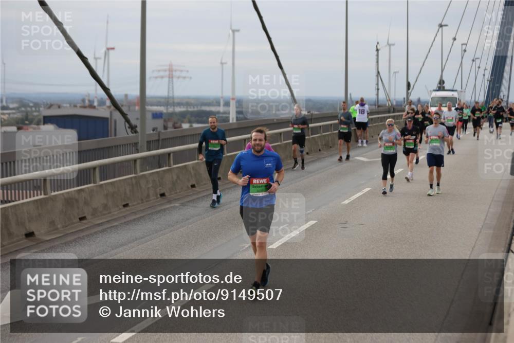 03.10.2025 - Köhlbrandbrückenlauf Jannik Wohlers http://msf.ph/oto/9149507 03.10.2025 15:54:06 Position 1 18 meine-sportfotos.de