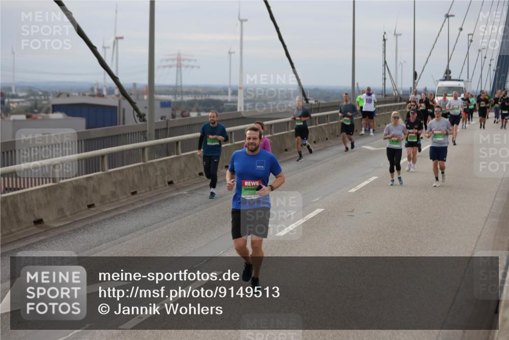 03.10.2025 - Köhlbrandbrückenlauf Jannik Wohlers http://msf.ph/oto/9149513 03.10.2025 15:54:06 Position 1 18 meine-sportfotos.de