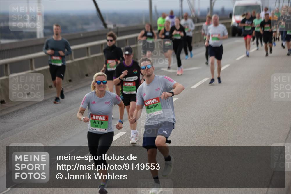 03.10.2025 - Köhlbrandbrückenlauf Jannik Wohlers http://msf.ph/oto/9149553 03.10.2025 15:54:09 Position 1 8115, 8116 meine-sportfotos.de