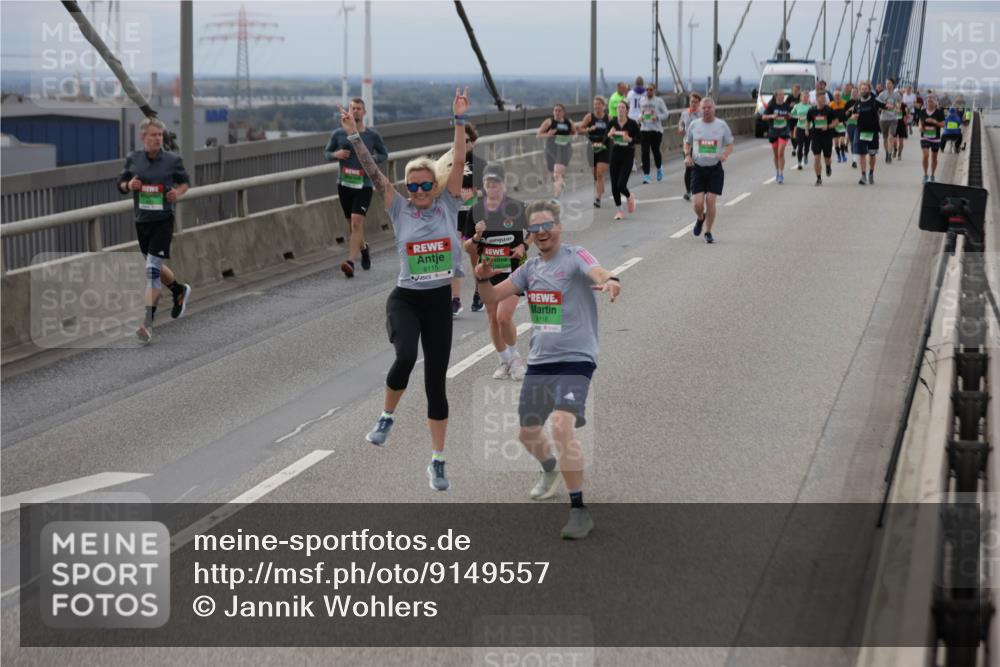 03.10.2025 - Köhlbrandbrückenlauf Jannik Wohlers http://msf.ph/oto/9149557 03.10.2025 15:54:10 Position 1 8115, 8116 meine-sportfotos.de