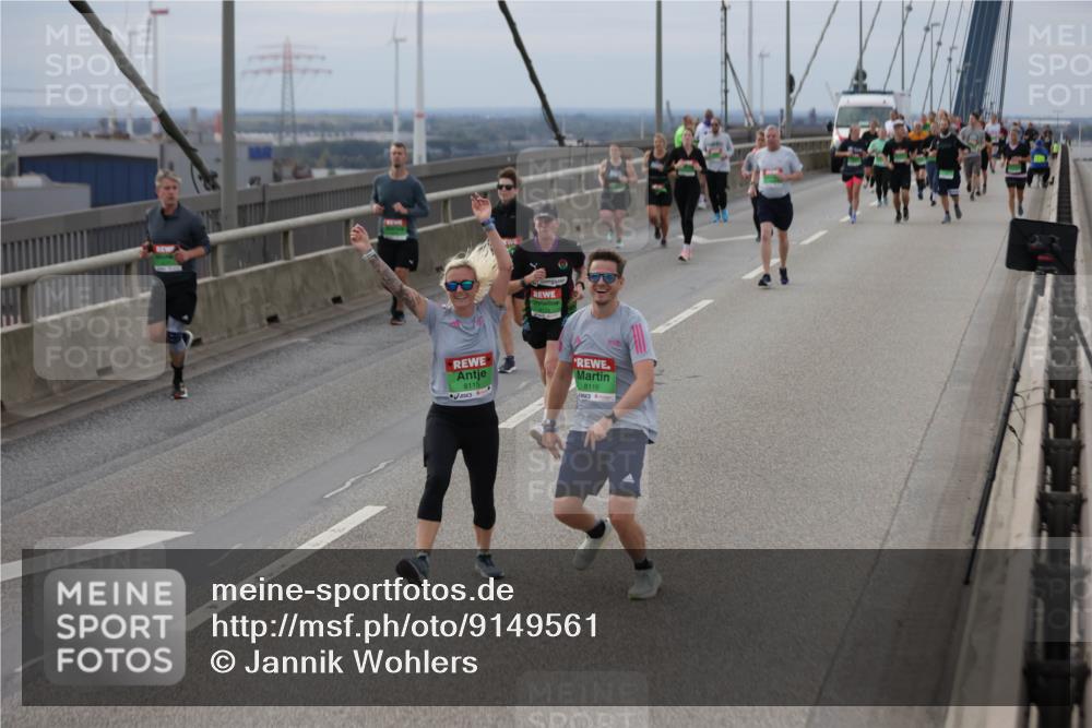 03.10.2025 - Köhlbrandbrückenlauf Jannik Wohlers http://msf.ph/oto/9149561 03.10.2025 15:54:10 Position 1 8115, 8116 meine-sportfotos.de