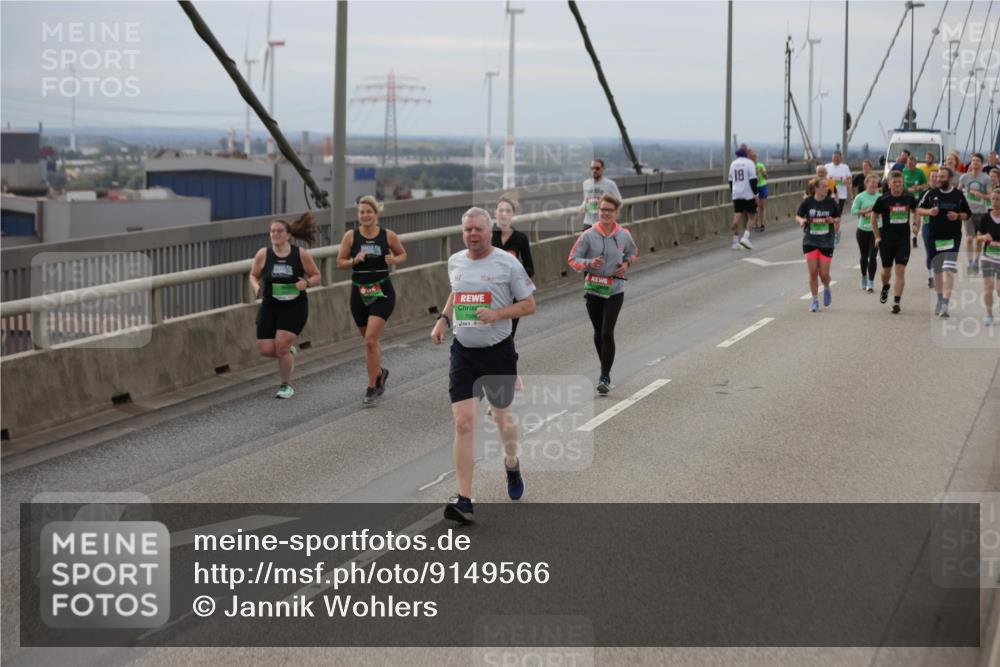 03.10.2025 - Köhlbrandbrückenlauf Jannik Wohlers http://msf.ph/oto/9149566 03.10.2025 15:54:16 Position 1 7586, 18 meine-sportfotos.de