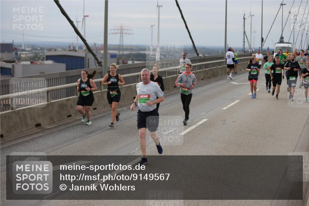 03.10.2025 - Köhlbrandbrückenlauf Jannik Wohlers http://msf.ph/oto/9149567 03.10.2025 15:54:16 Position 1 361, 18 meine-sportfotos.de