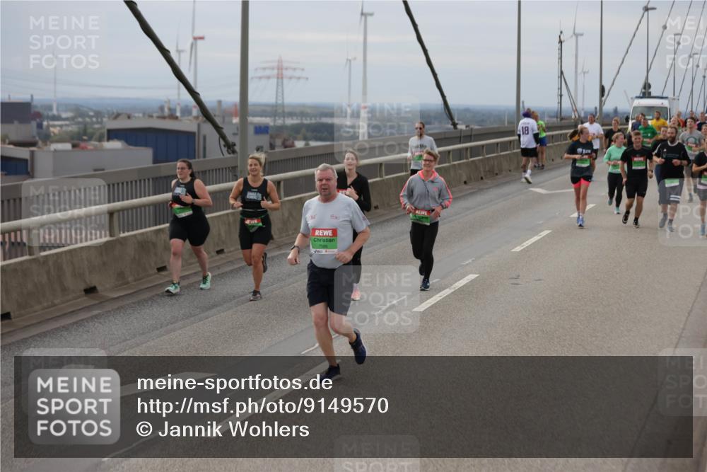 03.10.2025 - Köhlbrandbrückenlauf Jannik Wohlers http://msf.ph/oto/9149570 03.10.2025 15:54:16 Position 1 361, 7586, 18 meine-sportfotos.de