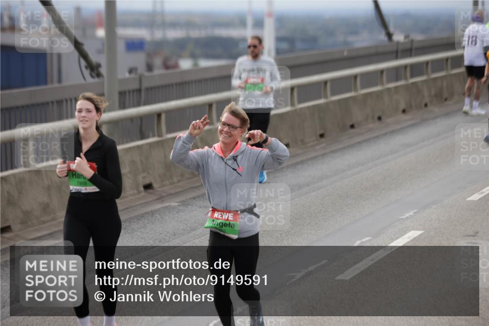 03.10.2025 - Köhlbrandbrückenlauf Jannik Wohlers http://msf.ph/oto/9149591 03.10.2025 15:54:18 Position 1 7959, 482, 18 meine-sportfotos.de