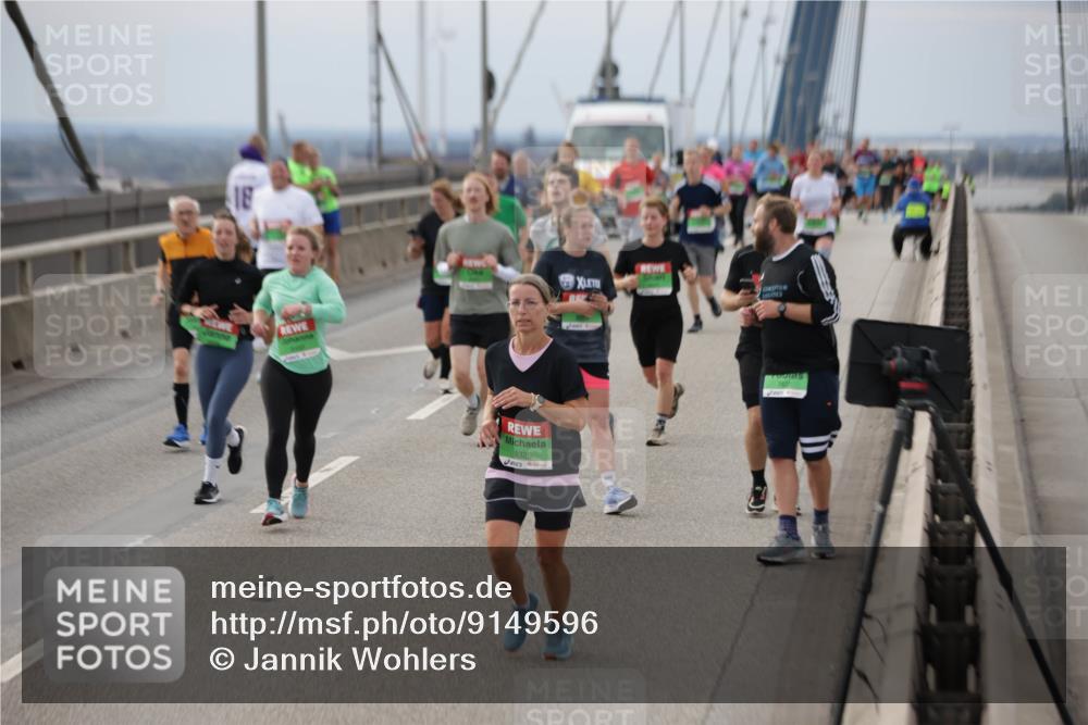03.10.2025 - Köhlbrandbrückenlauf Jannik Wohlers http://msf.ph/oto/9149596 03.10.2025 15:54:19 Position 1 18, 8325 meine-sportfotos.de
