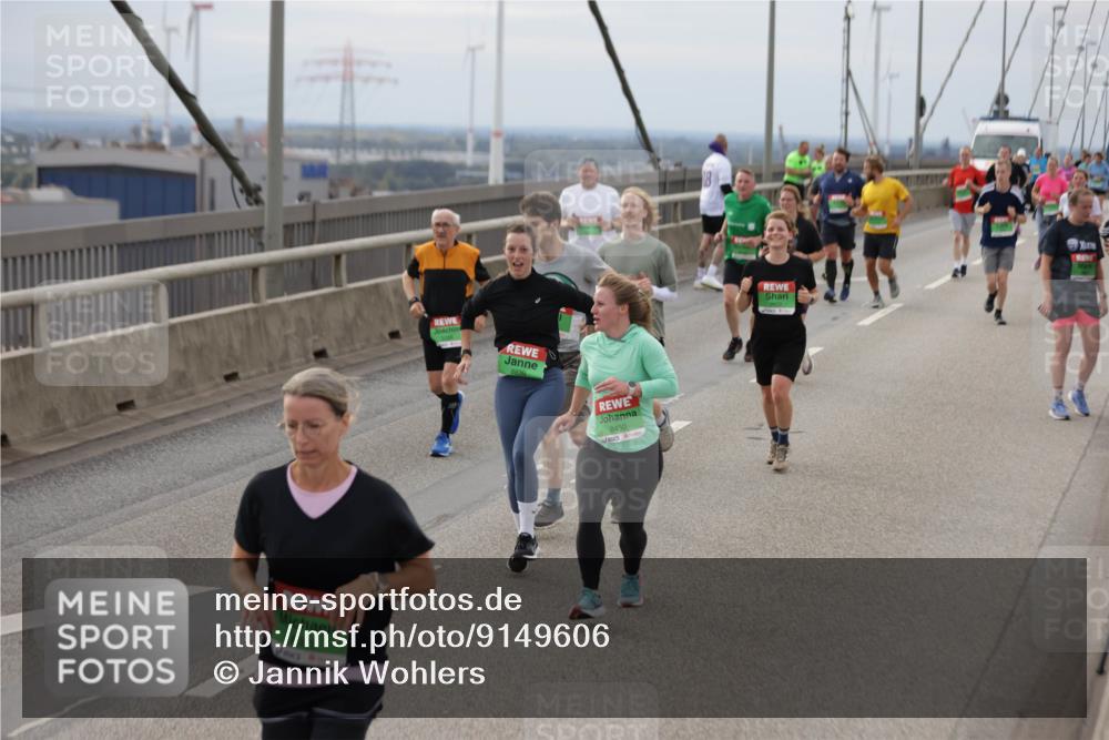 03.10.2025 - Köhlbrandbrückenlauf Jannik Wohlers http://msf.ph/oto/9149606 03.10.2025 15:54:22 Position 1 8325, 8450 meine-sportfotos.de