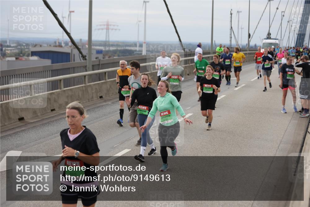03.10.2025 - Köhlbrandbrückenlauf Jannik Wohlers http://msf.ph/oto/9149613 03.10.2025 15:54:22 Position 1 8325, 8450 meine-sportfotos.de