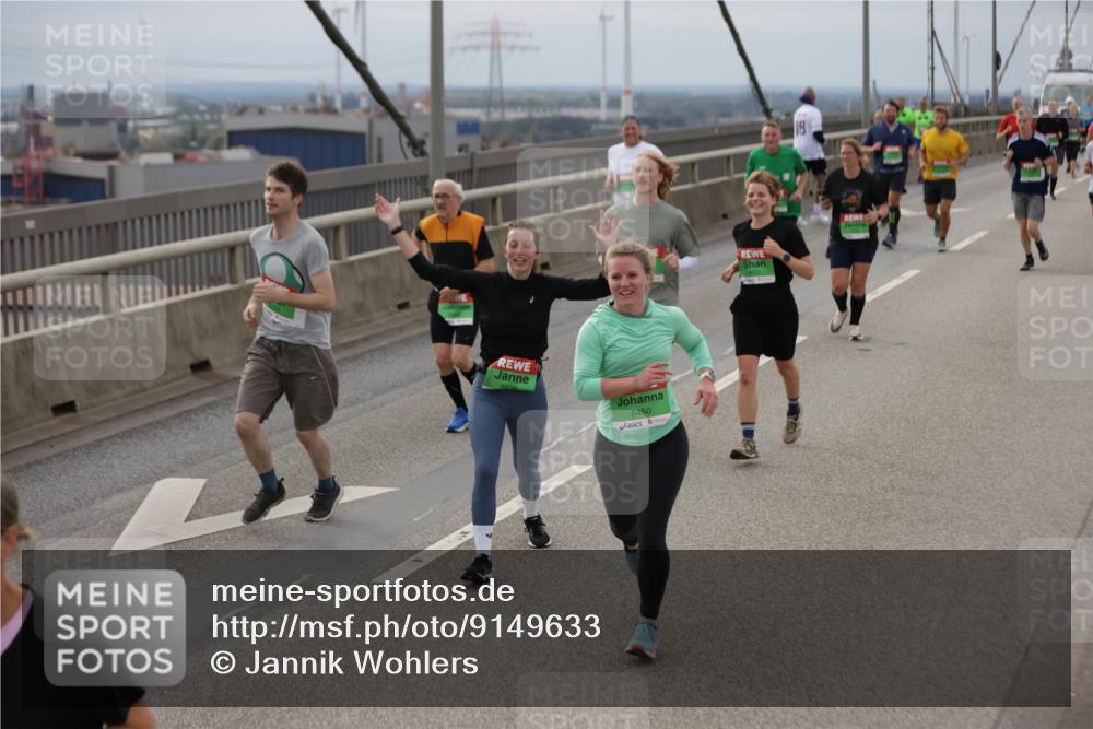 03.10.2025 - Köhlbrandbrückenlauf Jannik Wohlers http://msf.ph/oto/9149633 03.10.2025 15:54:23 Position 1 8839, 8450 meine-sportfotos.de