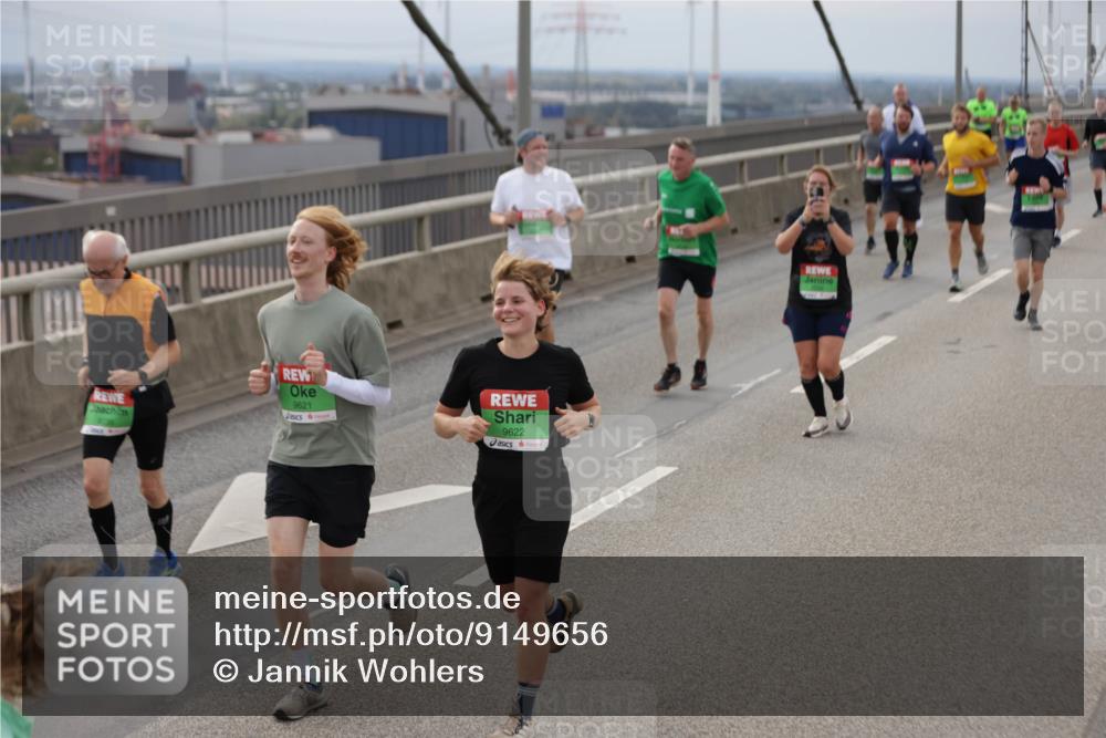 03.10.2025 - Köhlbrandbrückenlauf Jannik Wohlers http://msf.ph/oto/9149656 03.10.2025 15:54:25 Position 1 9621, 9622 meine-sportfotos.de