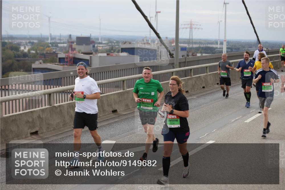 03.10.2025 - Köhlbrandbrückenlauf Jannik Wohlers http://msf.ph/oto/9149682 03.10.2025 15:54:27 Position 1 7538 meine-sportfotos.de