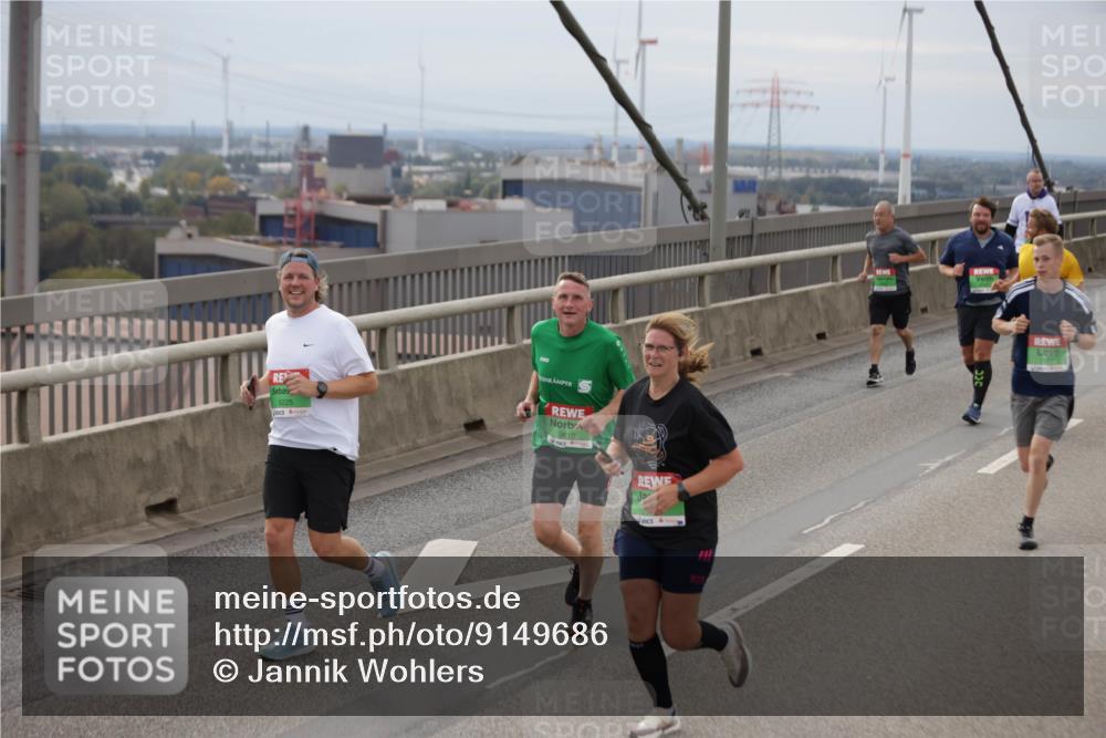 03.10.2025 - Köhlbrandbrückenlauf Jannik Wohlers http://msf.ph/oto/9149686 03.10.2025 15:54:27 Position 1 9225, 9610 meine-sportfotos.de