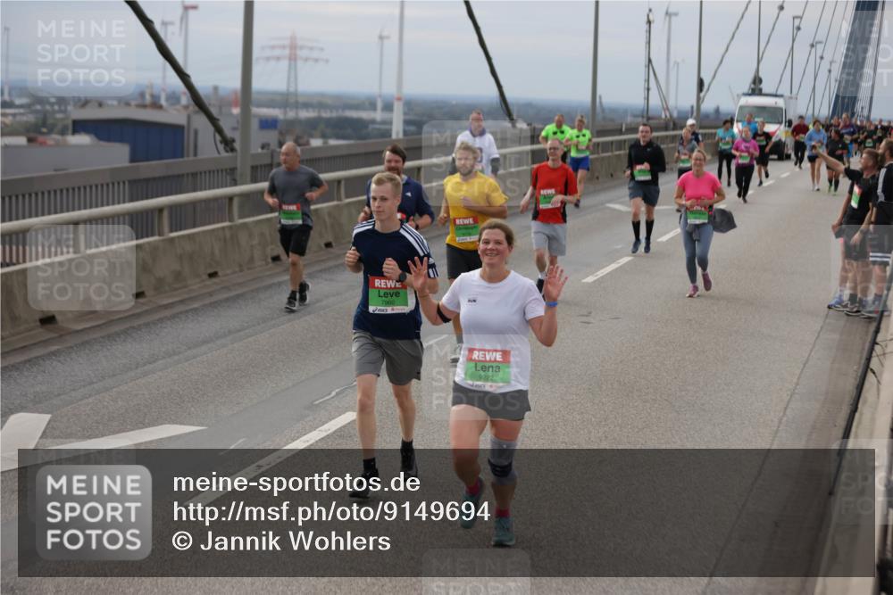 03.10.2025 - Köhlbrandbrückenlauf Jannik Wohlers http://msf.ph/oto/9149694 03.10.2025 15:54:28 Position 1 7960, 9222 meine-sportfotos.de