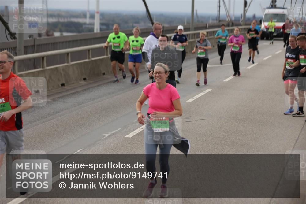 03.10.2025 - Köhlbrandbrückenlauf Jannik Wohlers http://msf.ph/oto/9149741 03.10.2025 15:54:31 Position 1 460, 8810 meine-sportfotos.de