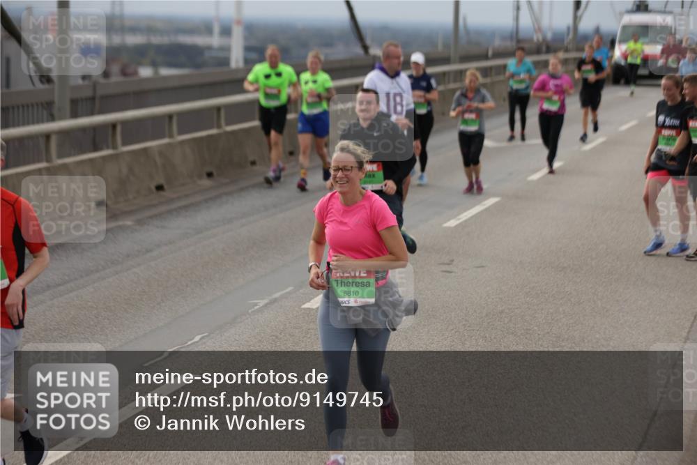 03.10.2025 - Köhlbrandbrückenlauf Jannik Wohlers http://msf.ph/oto/9149745 03.10.2025 15:54:32 Position 1 8810, 18 meine-sportfotos.de