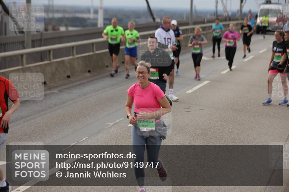 03.10.2025 - Köhlbrandbrückenlauf Jannik Wohlers http://msf.ph/oto/9149747 03.10.2025 15:54:32 Position 1 8810, 18 meine-sportfotos.de