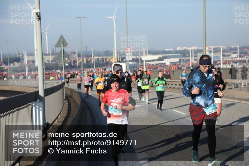 03.10.2025 - Köhlbrandbrückenlauf Yannick Fuchs http://msf.ph/oto/9149771 03.10.2025 08:41:30 Position 2 1119, 1352 meine-sportfotos.de