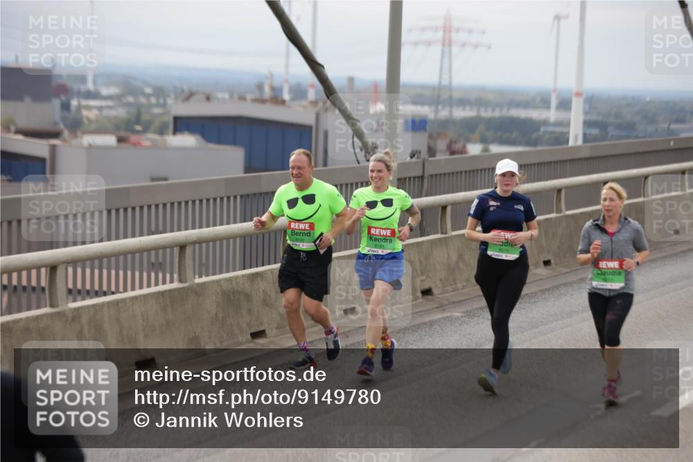 03.10.2025 - Köhlbrandbrückenlauf Jannik Wohlers http://msf.ph/oto/9149780 03.10.2025 15:54:35 Position 1 8190, 8181 meine-sportfotos.de