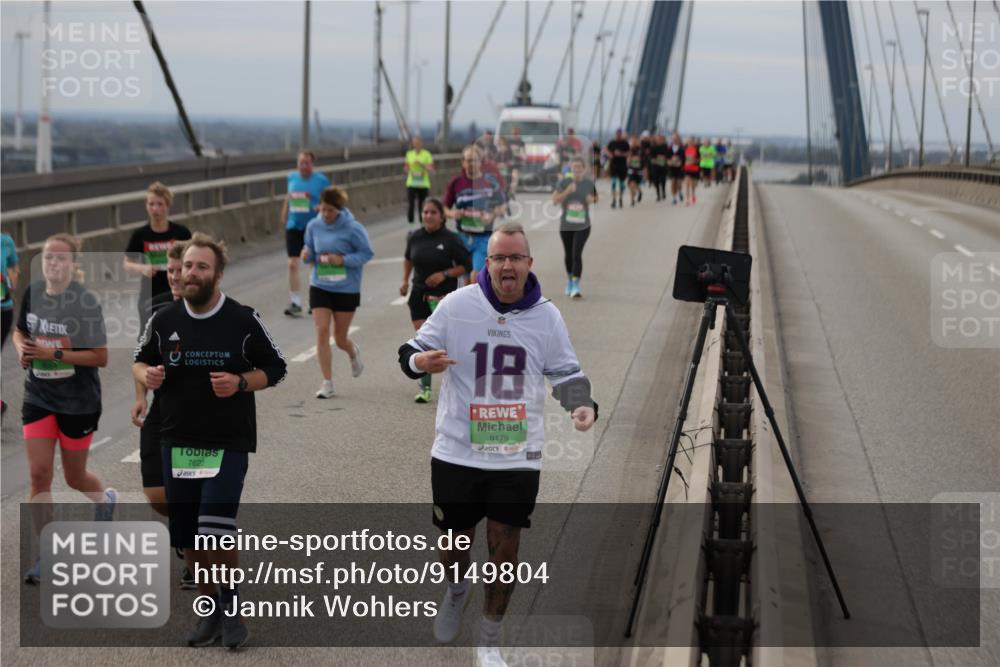 03.10.2025 - Köhlbrandbrückenlauf Jannik Wohlers http://msf.ph/oto/9149804 03.10.2025 15:54:38 Position 1 7622, 18, 9179 meine-sportfotos.de
