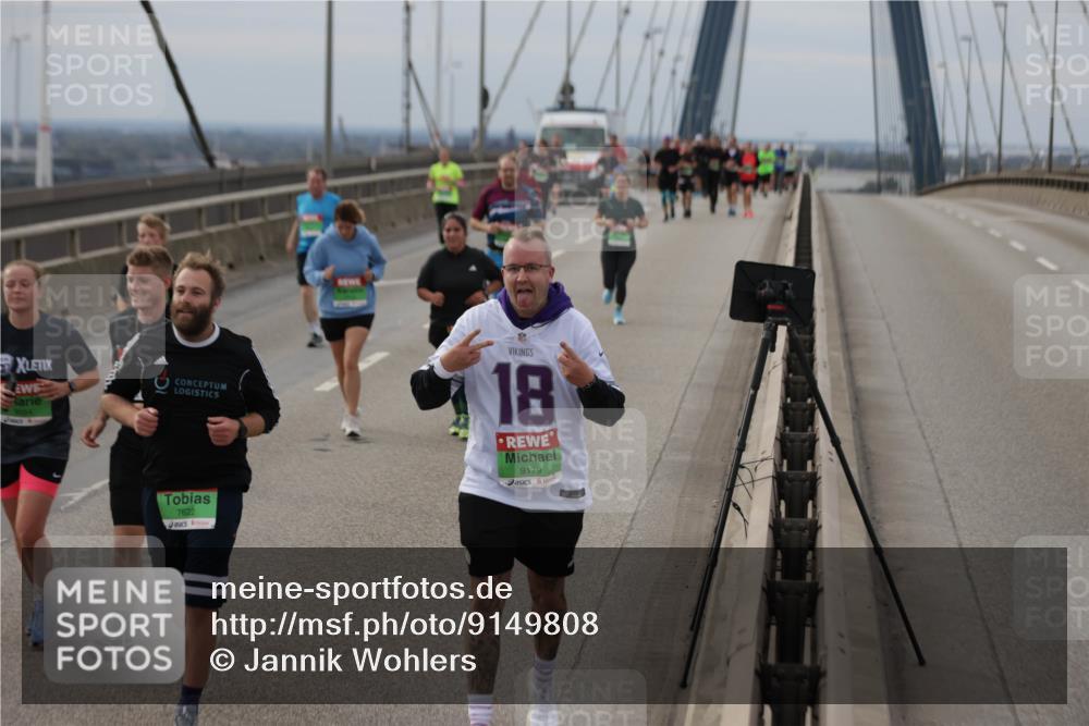 03.10.2025 - Köhlbrandbrückenlauf Jannik Wohlers http://msf.ph/oto/9149808 03.10.2025 15:54:38 Position 1 7622, 18, 9179 meine-sportfotos.de