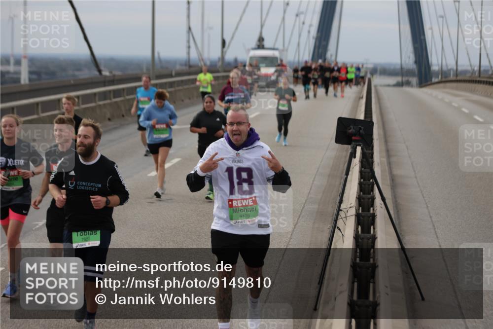 03.10.2025 - Köhlbrandbrückenlauf Jannik Wohlers http://msf.ph/oto/9149810 03.10.2025 15:54:38 Position 1 7622, 18, 9179 meine-sportfotos.de
