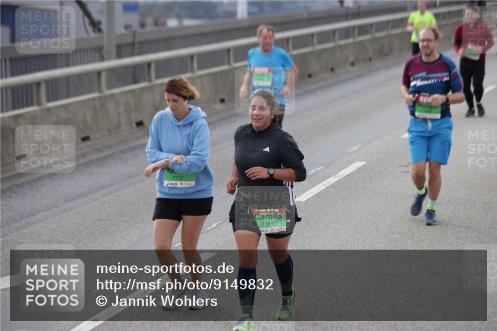 03.10.2025 - Köhlbrandbrückenlauf Jannik Wohlers http://msf.ph/oto/9149832 03.10.2025 15:54:41 Position 1 7712, 7785, 1869 meine-sportfotos.de