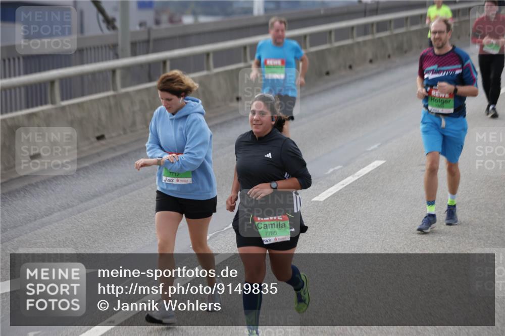 03.10.2025 - Köhlbrandbrückenlauf Jannik Wohlers http://msf.ph/oto/9149835 03.10.2025 15:54:41 Position 1 7712, 71114, 7785 meine-sportfotos.de