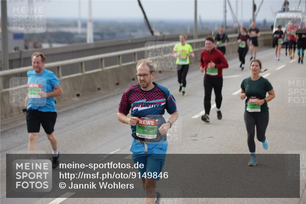 03.10.2025 - Köhlbrandbrückenlauf Jannik Wohlers http://msf.ph/oto/9149846 03.10.2025 15:54:43 Position 1 7869 meine-sportfotos.de