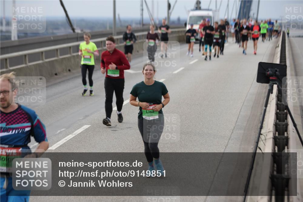 03.10.2025 - Köhlbrandbrückenlauf Jannik Wohlers http://msf.ph/oto/9149851 03.10.2025 15:54:44 Position 1 75679, 9288 meine-sportfotos.de