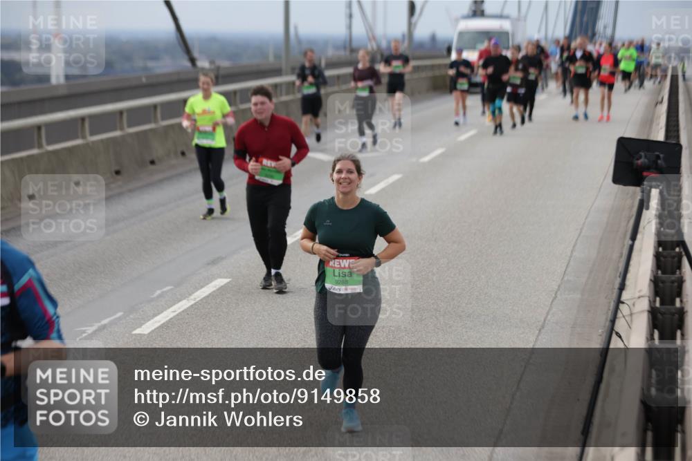 03.10.2025 - Köhlbrandbrückenlauf Jannik Wohlers http://msf.ph/oto/9149858 03.10.2025 15:54:44 Position 1 9288 meine-sportfotos.de