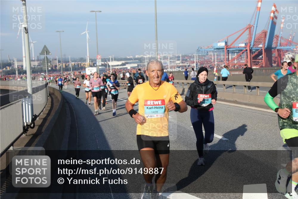 03.10.2025 - Köhlbrandbrückenlauf Yannick Fuchs http://msf.ph/oto/9149887 03.10.2025 08:41:39 Position 2 1428, 449 meine-sportfotos.de