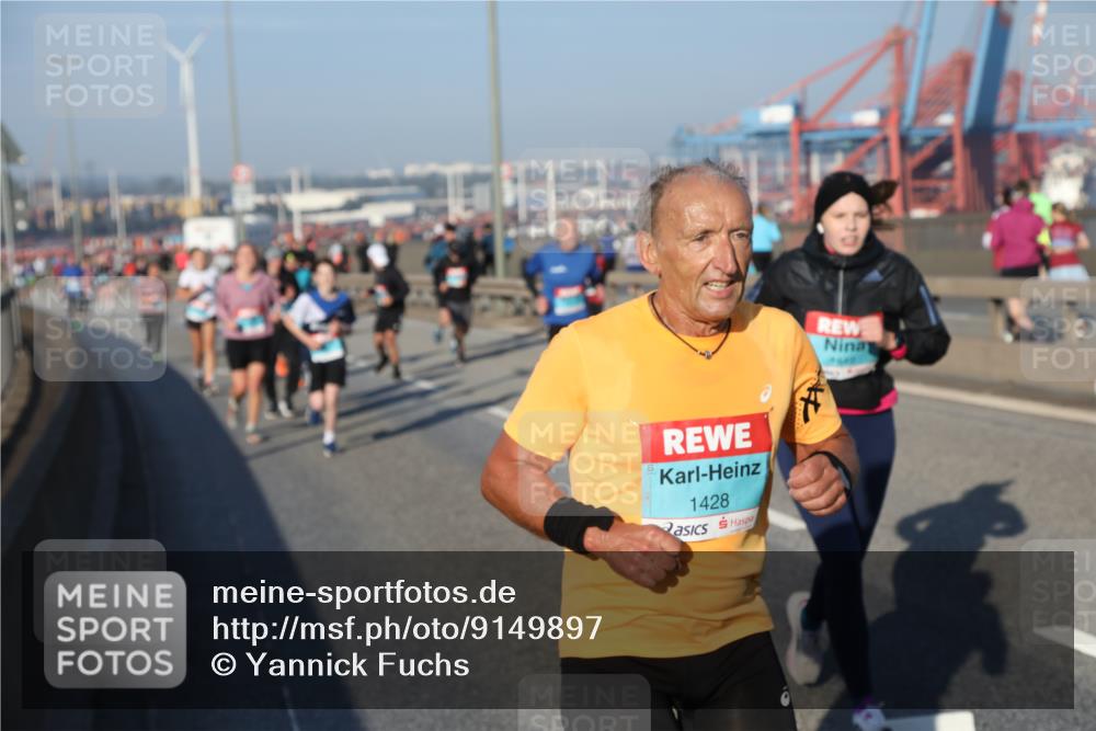 03.10.2025 - Köhlbrandbrückenlauf Yannick Fuchs http://msf.ph/oto/9149897 03.10.2025 08:41:40 Position 2 1428 meine-sportfotos.de