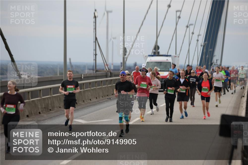 03.10.2025 - Köhlbrandbrückenlauf Jannik Wohlers http://msf.ph/oto/9149905 03.10.2025 15:54:48 Position 1  meine-sportfotos.de