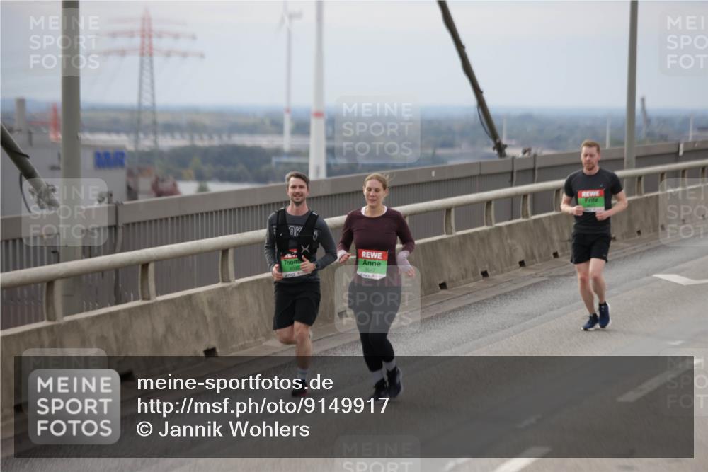 03.10.2025 - Köhlbrandbrückenlauf Jannik Wohlers http://msf.ph/oto/9149917 03.10.2025 15:54:50 Position 1 8030, 8047 meine-sportfotos.de