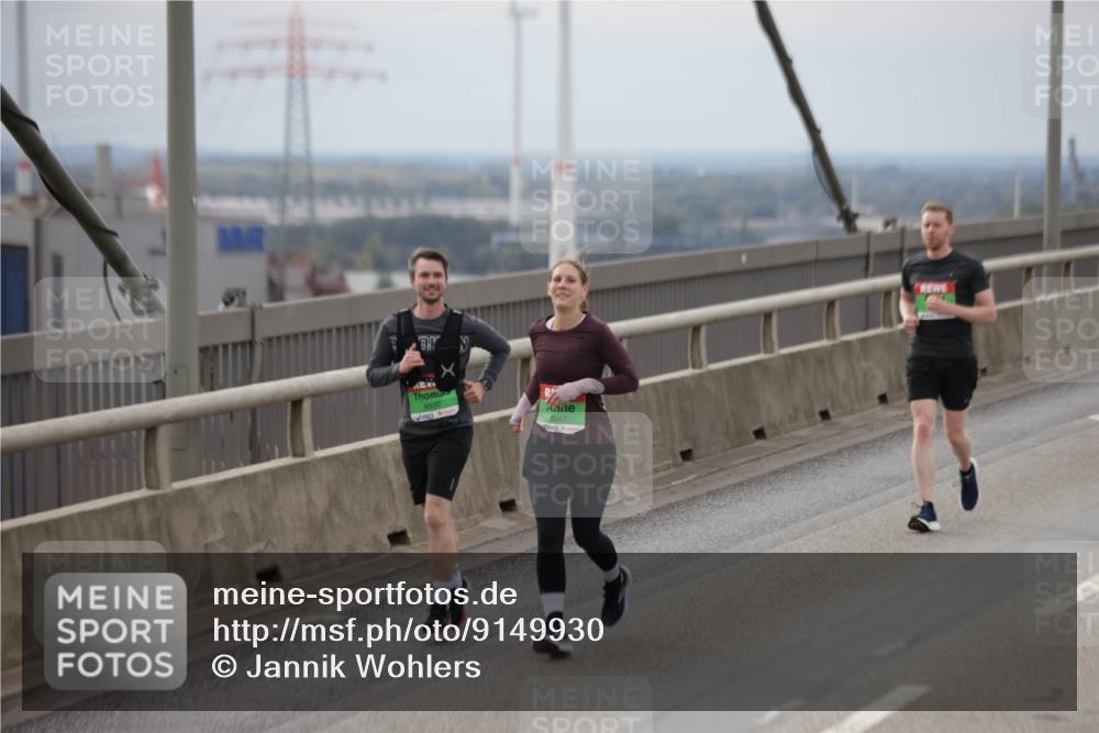 03.10.2025 - Köhlbrandbrückenlauf Jannik Wohlers http://msf.ph/oto/9149930 03.10.2025 15:54:50 Position 1  meine-sportfotos.de