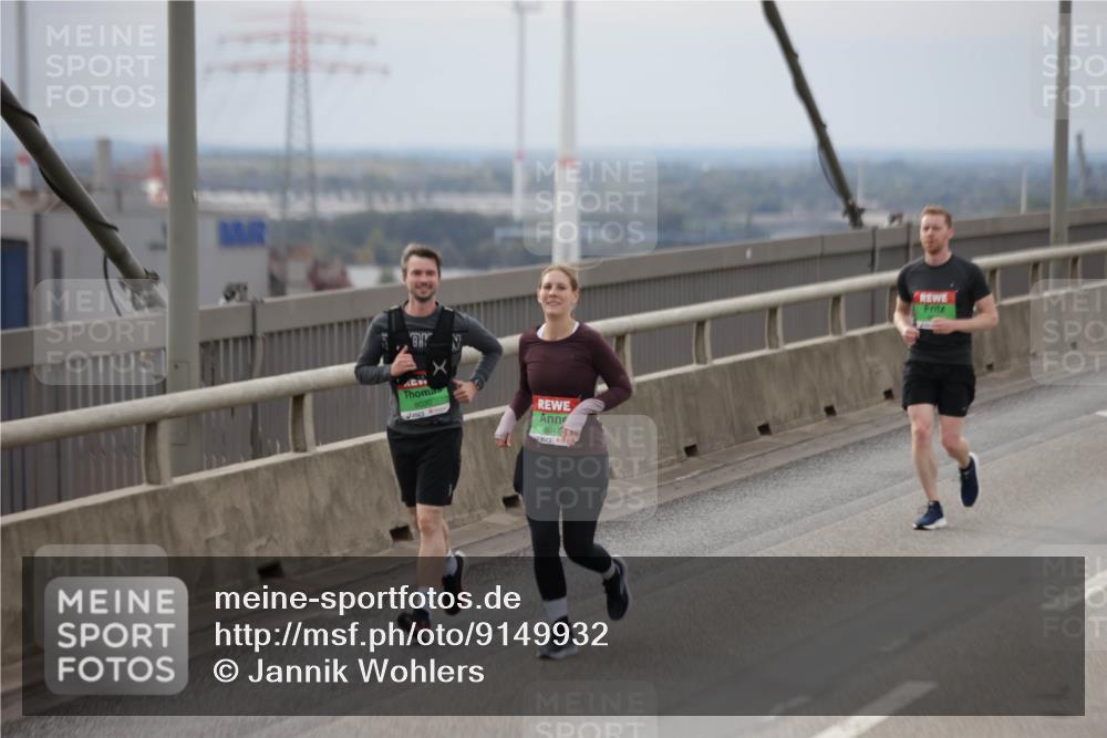 03.10.2025 - Köhlbrandbrückenlauf Jannik Wohlers http://msf.ph/oto/9149932 03.10.2025 15:54:50 Position 1 8030, 8047 meine-sportfotos.de