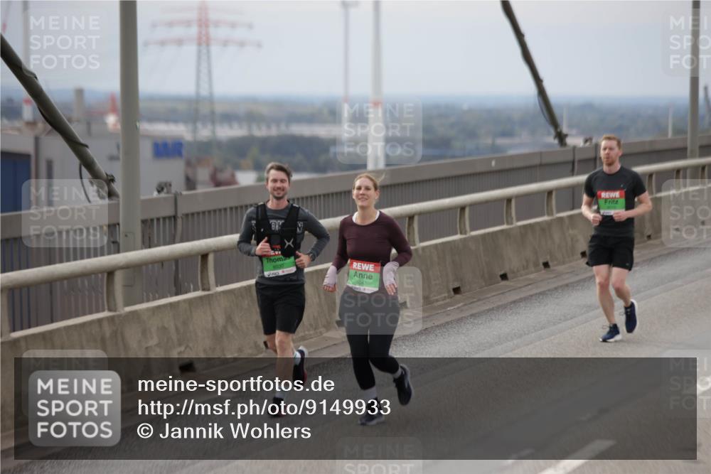 03.10.2025 - Köhlbrandbrückenlauf Jannik Wohlers http://msf.ph/oto/9149933 03.10.2025 15:54:50 Position 1 8030, 8047 meine-sportfotos.de