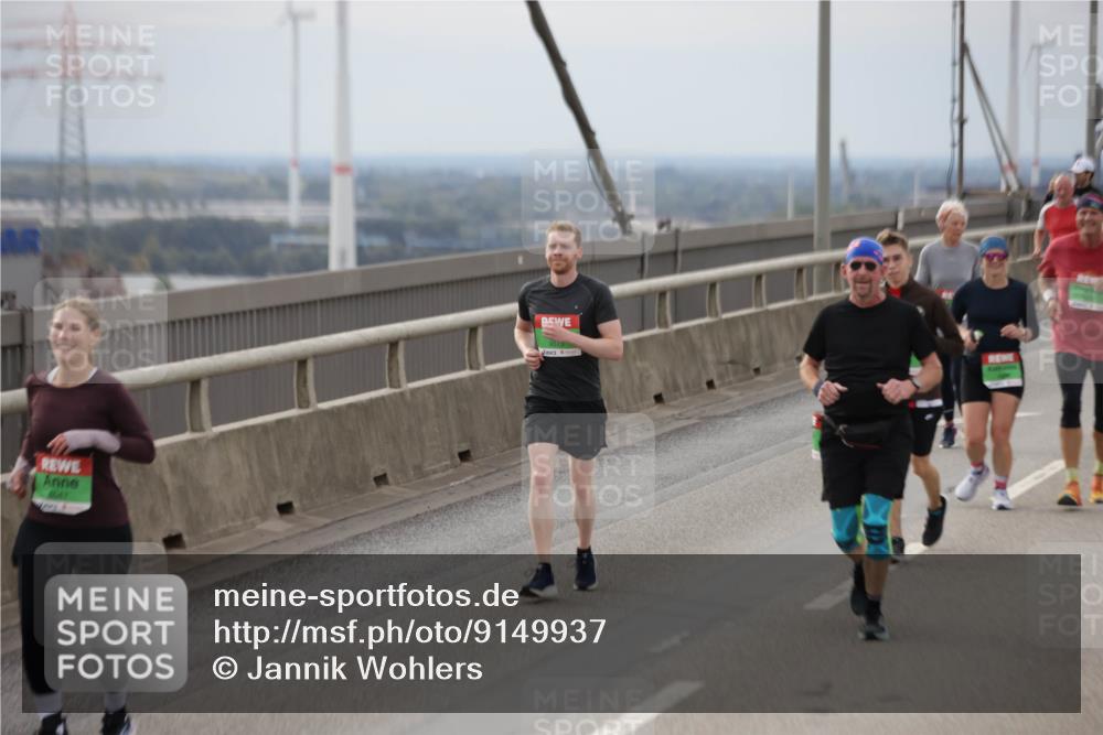 03.10.2025 - Köhlbrandbrückenlauf Jannik Wohlers http://msf.ph/oto/9149937 03.10.2025 15:54:52 Position 1  meine-sportfotos.de