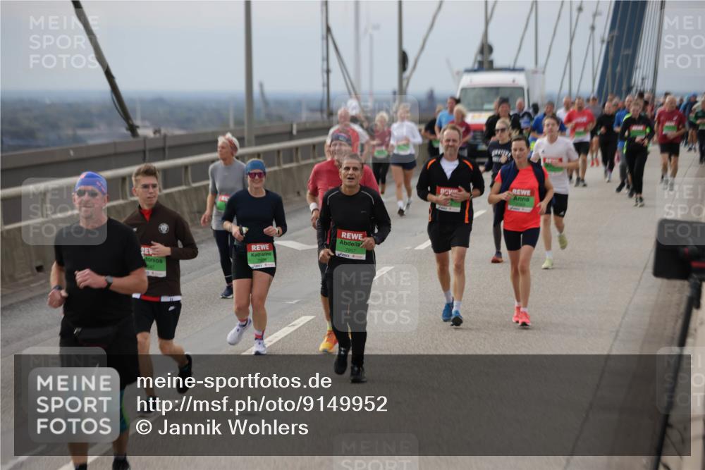 03.10.2025 - Köhlbrandbrückenlauf Jannik Wohlers http://msf.ph/oto/9149952 03.10.2025 15:54:54 Position 1 647, 7957 meine-sportfotos.de
