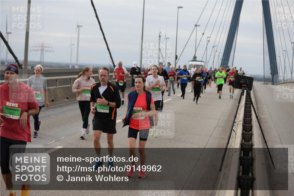 03.10.2025 - Köhlbrandbrückenlauf Jannik Wohlers http://msf.ph/oto/9149962 03.10.2025 15:54:59 Position 1 7973, 7574 meine-sportfotos.de