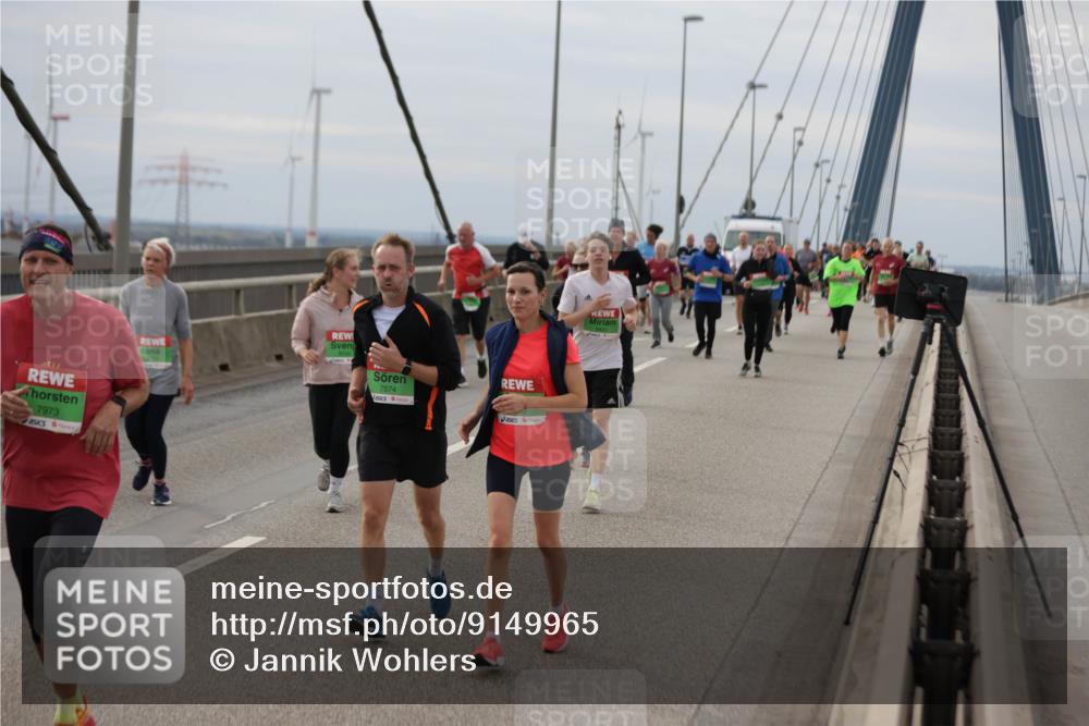 03.10.2025 - Köhlbrandbrückenlauf Jannik Wohlers http://msf.ph/oto/9149965 03.10.2025 15:54:59 Position 1 7973, 7574 meine-sportfotos.de