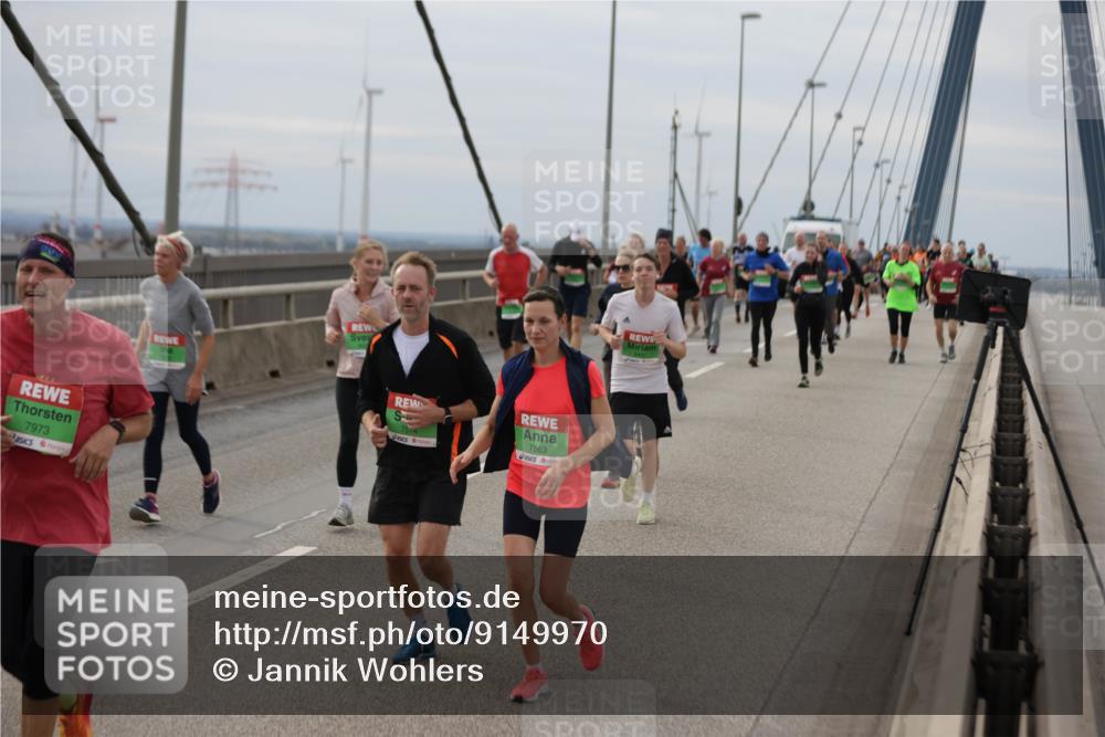 03.10.2025 - Köhlbrandbrückenlauf Jannik Wohlers http://msf.ph/oto/9149970 03.10.2025 15:55:00 Position 1 7973, 7574, 7563, 9431 meine-sportfotos.de