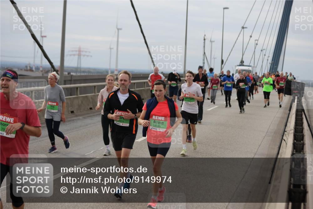 03.10.2025 - Köhlbrandbrückenlauf Jannik Wohlers http://msf.ph/oto/9149974 03.10.2025 15:55:00 Position 1 79, 7574, 7563 meine-sportfotos.de