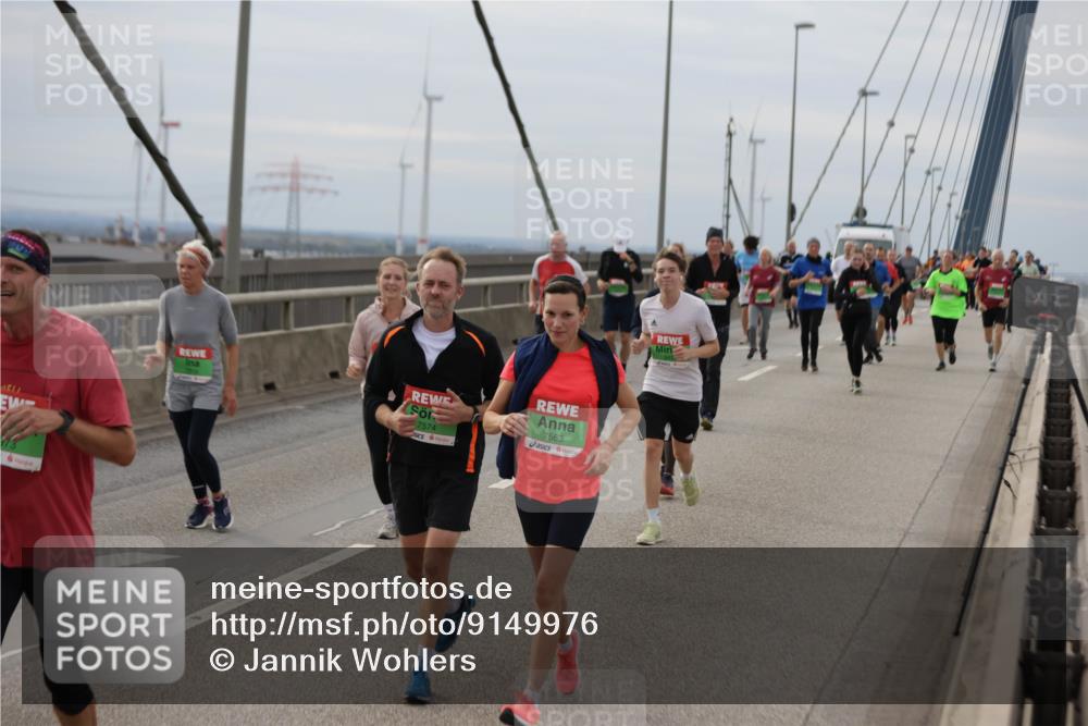 03.10.2025 - Köhlbrandbrückenlauf Jannik Wohlers http://msf.ph/oto/9149976 03.10.2025 15:55:00 Position 1 7574, 7563 meine-sportfotos.de