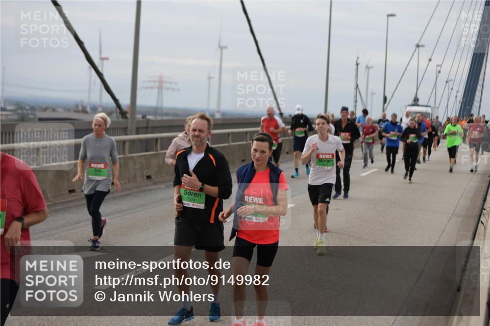 03.10.2025 - Köhlbrandbrückenlauf Jannik Wohlers http://msf.ph/oto/9149982 03.10.2025 15:55:00 Position 1 7574 meine-sportfotos.de