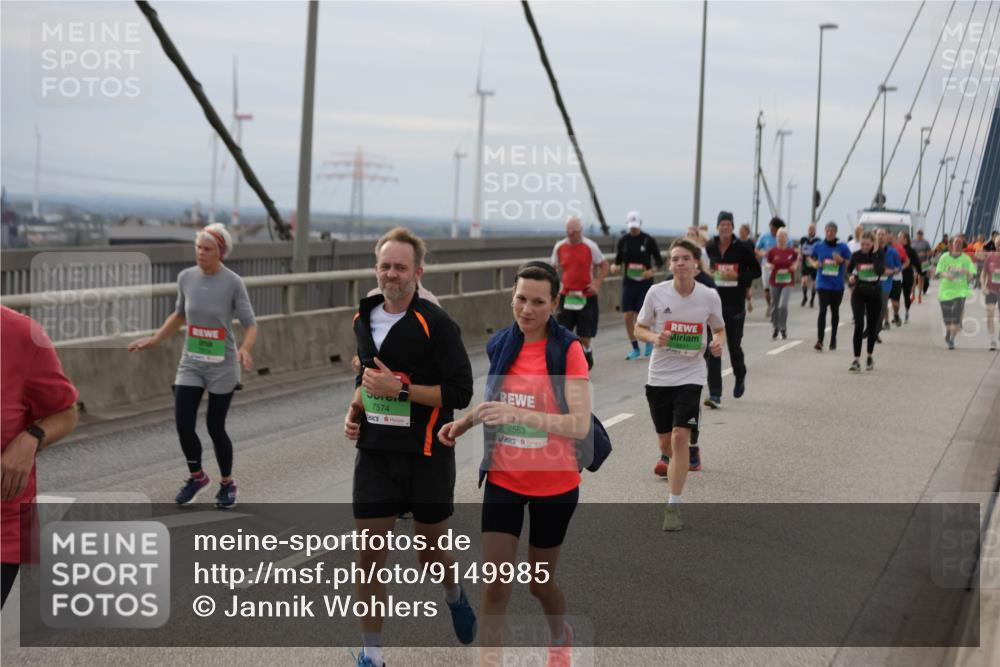 03.10.2025 - Köhlbrandbrückenlauf Jannik Wohlers http://msf.ph/oto/9149985 03.10.2025 15:55:00 Position 1 7574, 7563, 9431 meine-sportfotos.de