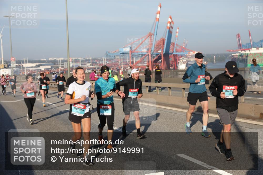 03.10.2025 - Köhlbrandbrückenlauf Yannick Fuchs http://msf.ph/oto/9149991 03.10.2025 08:41:46 Position 2 3341, 2913, 1403 meine-sportfotos.de