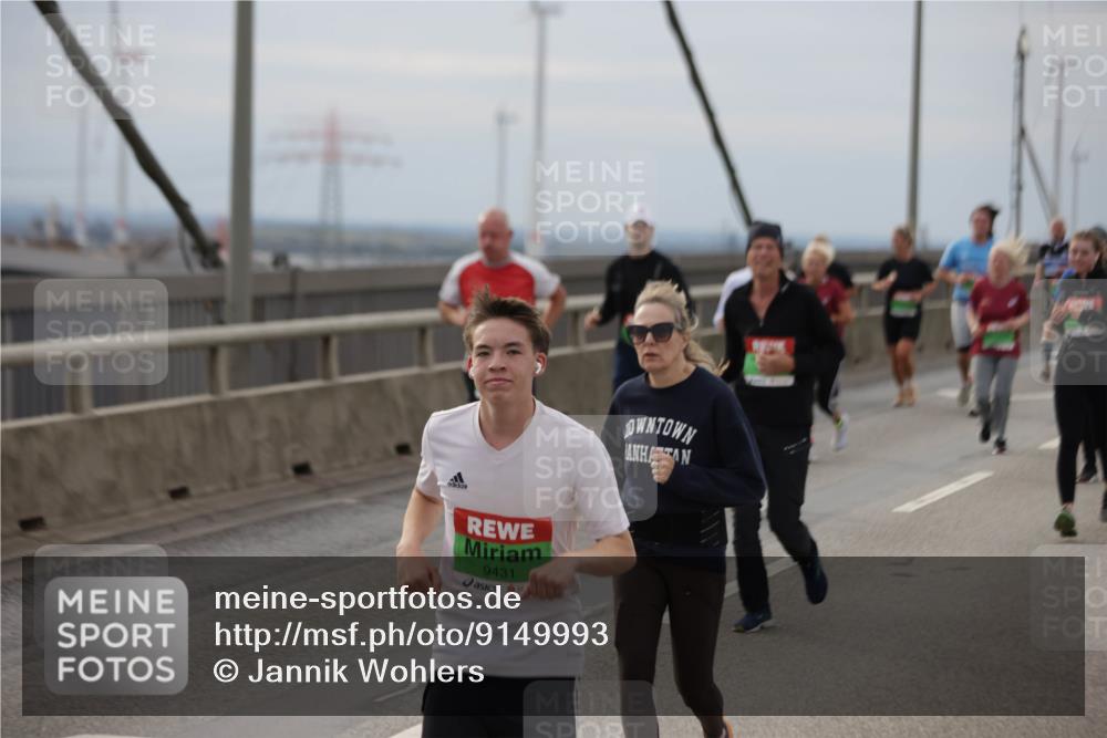 03.10.2025 - Köhlbrandbrückenlauf Jannik Wohlers http://msf.ph/oto/9149993 03.10.2025 15:55:02 Position 1 9431 meine-sportfotos.de
