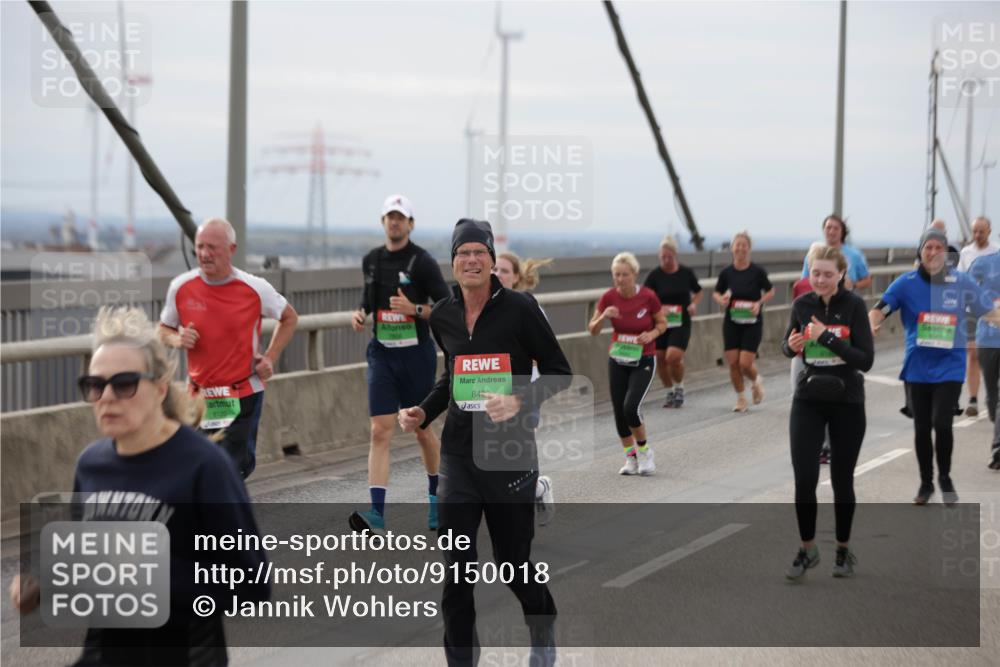 03.10.2025 - Köhlbrandbrückenlauf Jannik Wohlers http://msf.ph/oto/9150018 03.10.2025 15:55:03 Position 1 84 meine-sportfotos.de